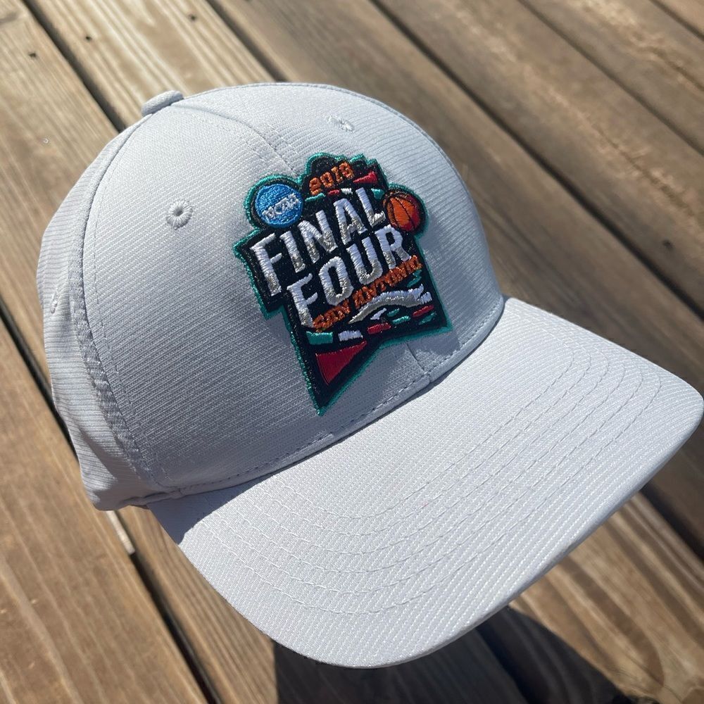 2018 NCAA final 4 baseball cap nwt